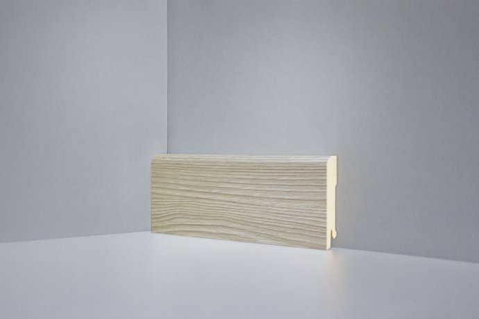 Плинтус Deartio B202-02 Монте-Карло белый