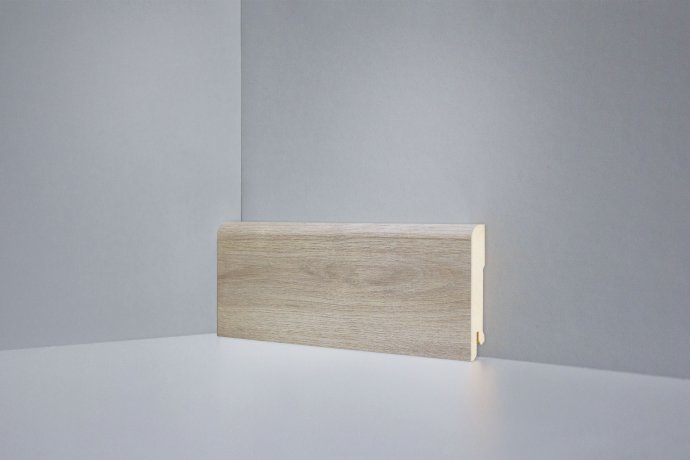 Плинтус Deartio B202-13 Дуб янт. Белённый