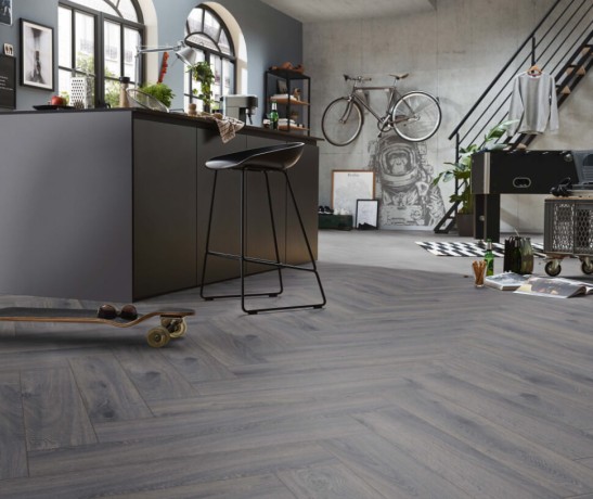 Ламинат Kronotex Herringbone 10мм D4167 Дуб Престиж серый