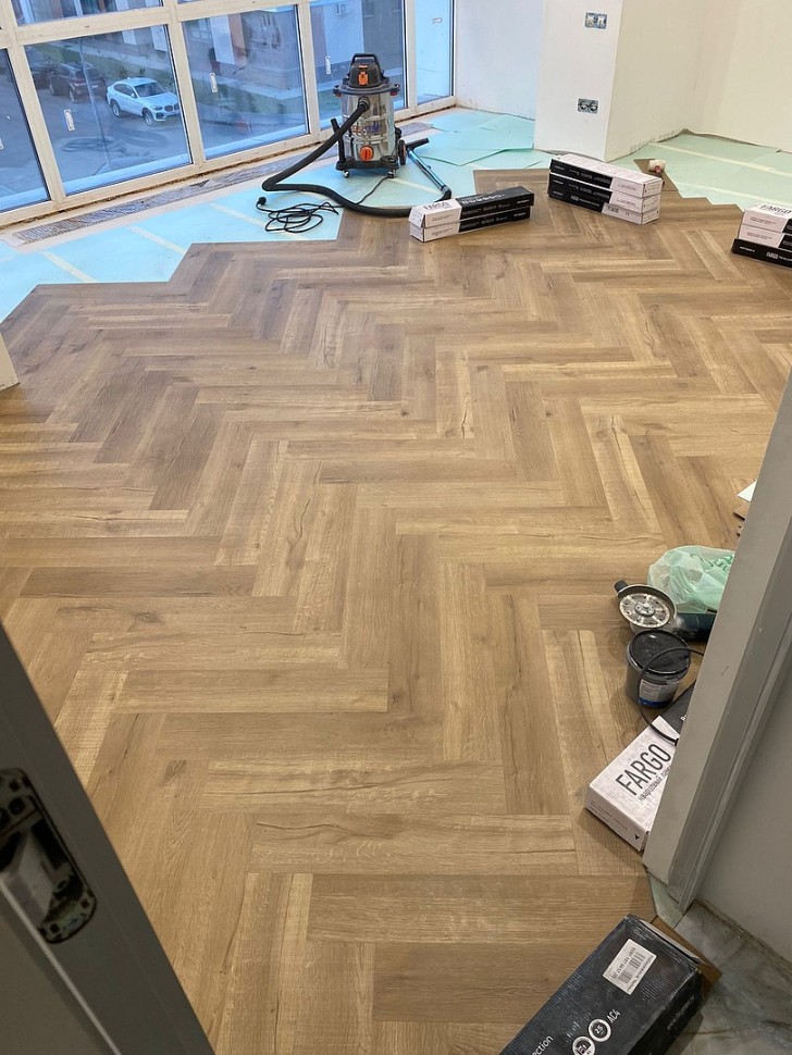 Кварц-винил Fargo Parquet 33-81996-9 Дуб Робуста