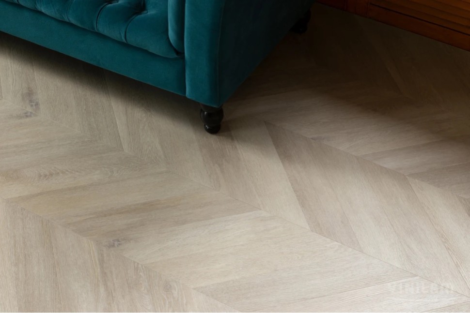 Кварц-винил Vinilam Parquet Chevron LVT RI4445118CL4 Шеврон Сезар