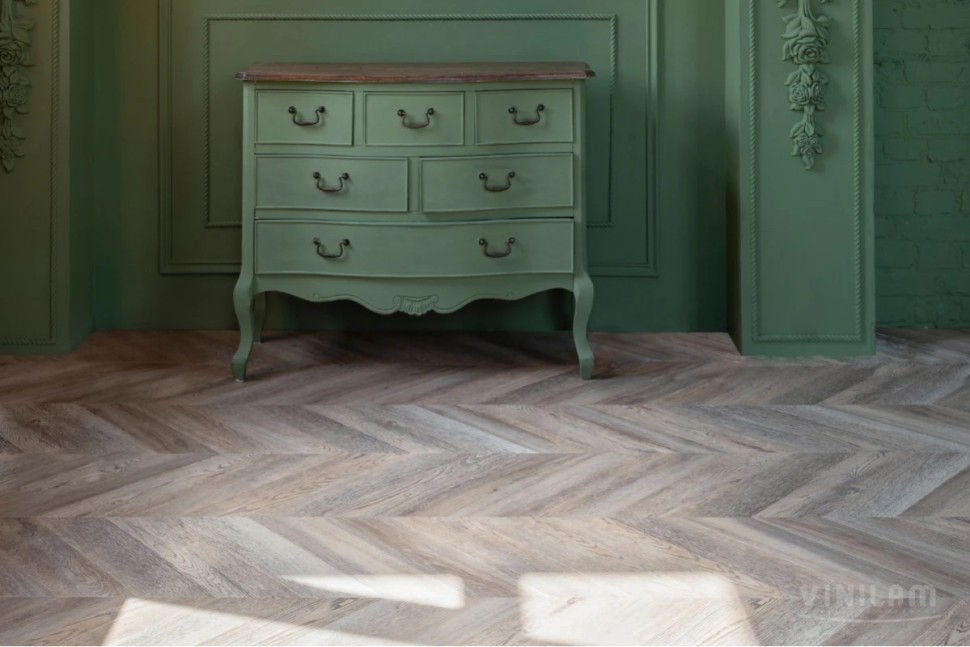Кварц-винил Vinilam Parquet Chevron LVT RI153616CL4 Шеврон Шампань