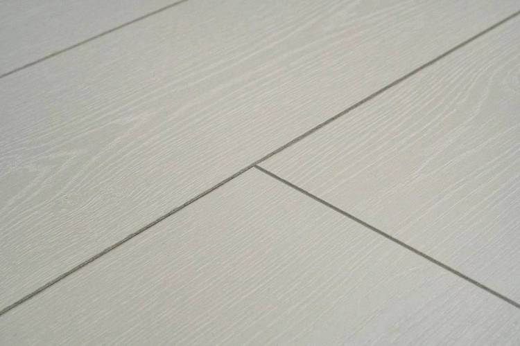 Ламинат Eversense Classic EL750 Ярко-серый