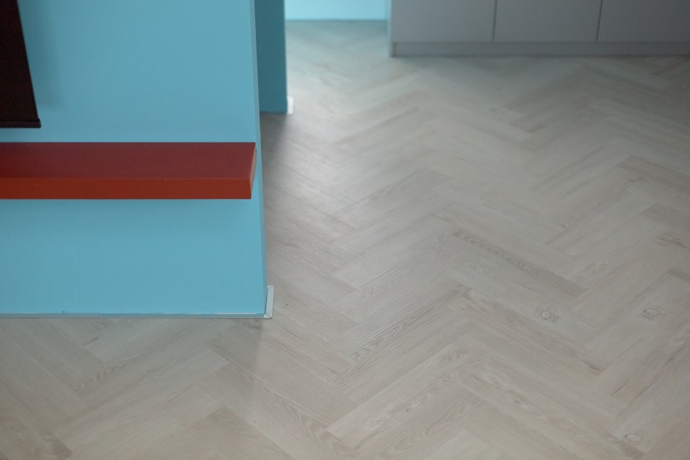 Кварц-винил Home Expert Parquet Design 44-3002 Дуб Милкшейк